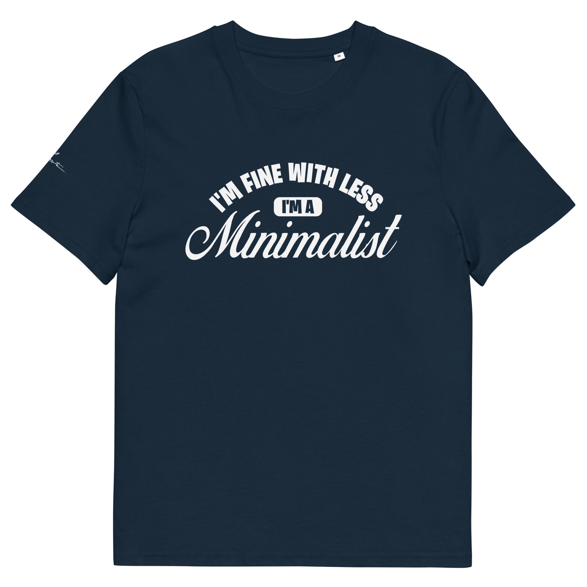 Camiseta con mensaje minimalista, vida con menos cosas y más sentido, estilo sencillo y consciente


